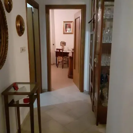 A 5 Km Dal Mare Appartement *